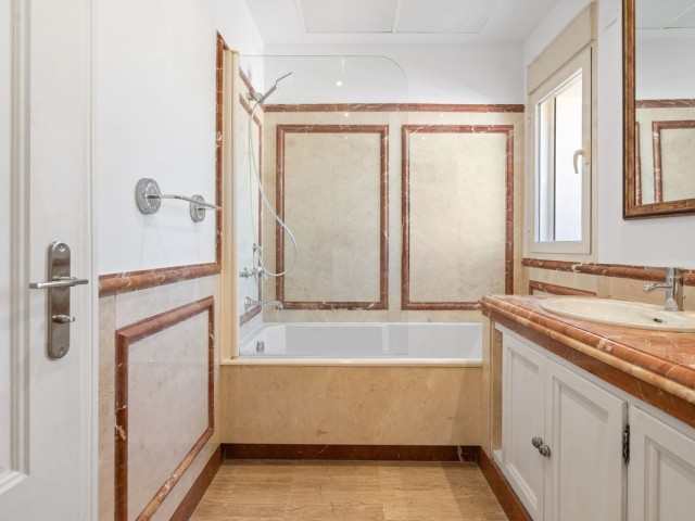 3 Bedrooms Apartment in Marbella