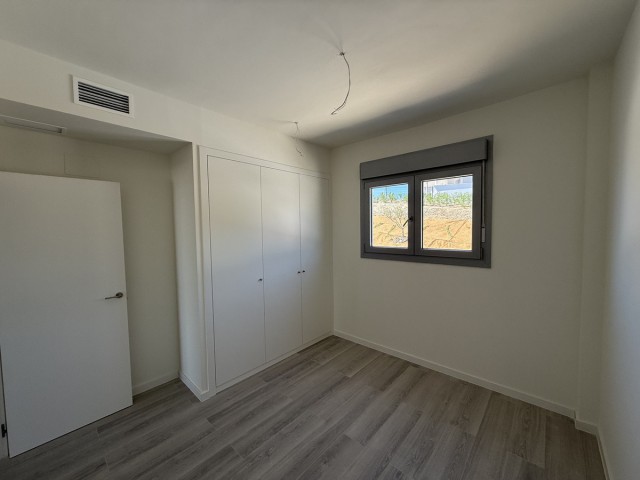 2 Makuuhuoneen Huoneisto Estepona