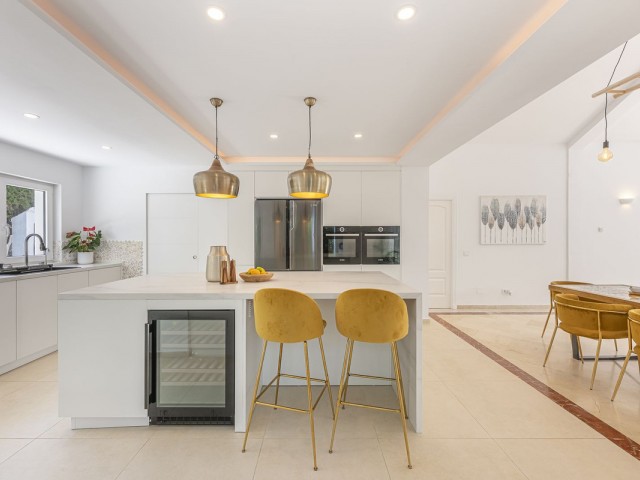 Villa, Sotogrande Costa, R5166613