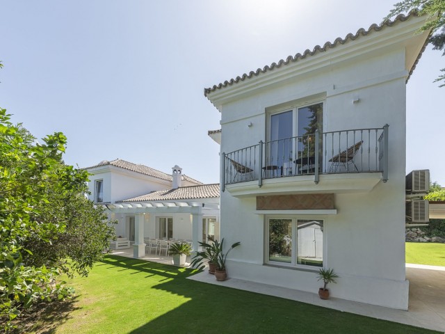 5 Soveroms Villa i Sotogrande Costa