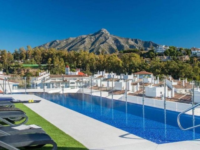 Penthouse in Nueva Andalucía