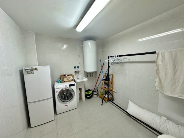 3 Bedrooms Townhouse in Benahavís