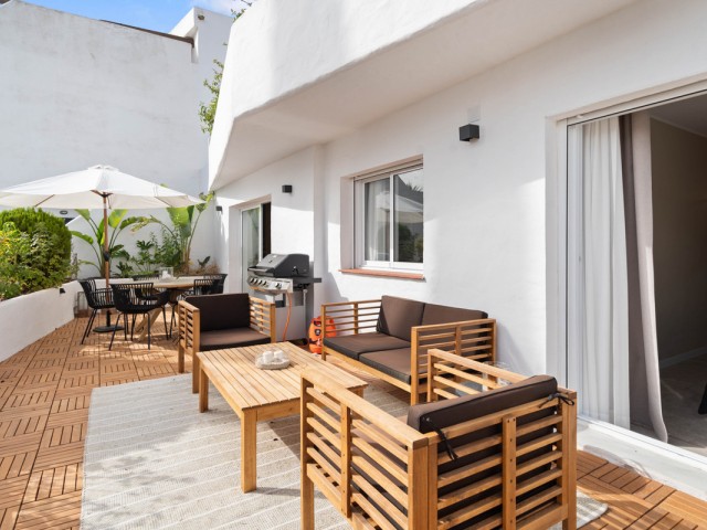 4 Bedrooms Apartment in Nueva Andalucía