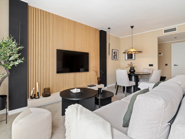 4 Bedrooms Apartment in Nueva Andalucía