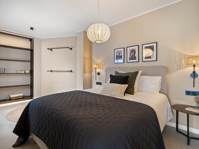 4 Bedrooms Apartment in Nueva Andalucía