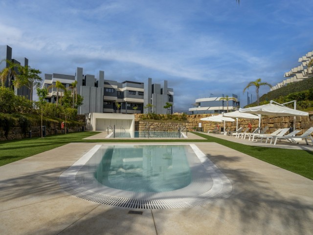 3 Makuuhuoneen Huoneisto Estepona