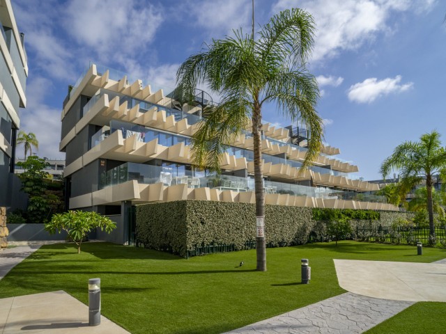 3 Makuuhuoneen Huoneisto Estepona