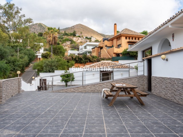 4 Makuuhuoneen Huvila Benalmadena