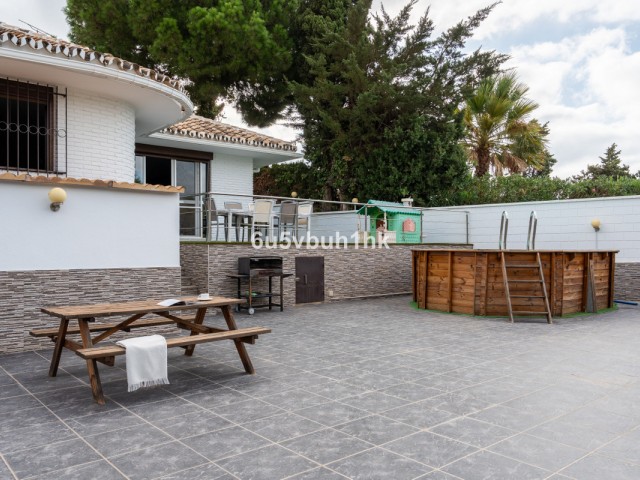 4 Soveroms Villa i Benalmadena