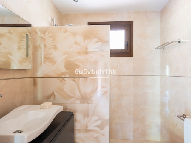 4 Soveroms Villa i Benalmadena