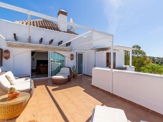 Apartamento con 2 Dormitorios  en Nueva Andalucía