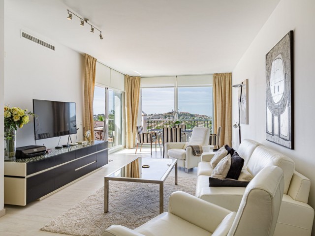 Apartamento con 2 Dormitorios  en Nueva Andalucía