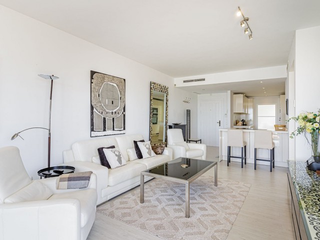 Apartamento con 2 Dormitorios  en Nueva Andalucía