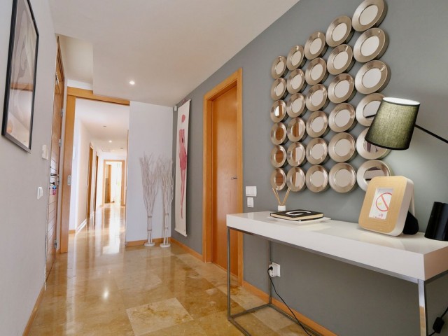 Penthouse in Altos de los Monteros