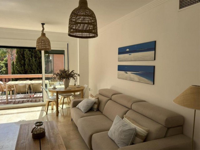 Apartamento, Marbesa, R5167288