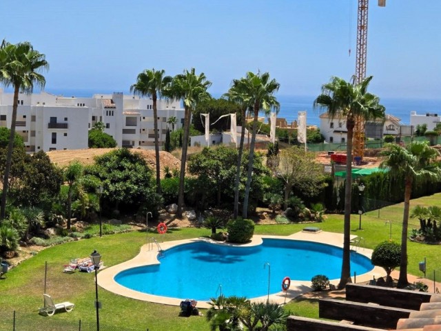 Maison mitoyenne avec 4 Chambres  à La Cala de Mijas