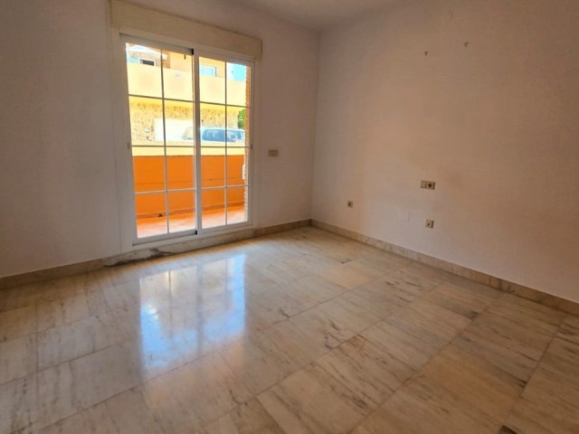 Maison mitoyenne avec 4 Chambres  à La Cala de Mijas