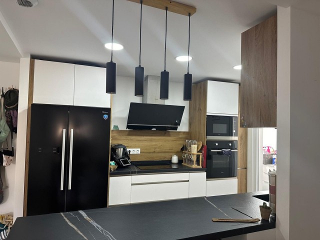 4 Bedrooms Apartment in Estepona