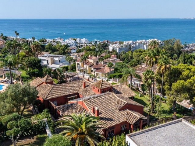 8 Schlafzimmer Villa in Benalmadena