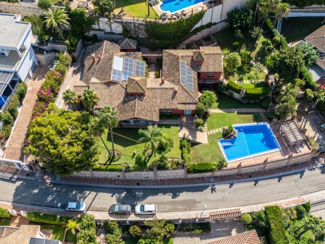 8 Sovrums Villa i Benalmadena