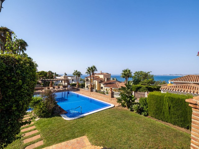 8 Schlafzimmer Villa in Benalmadena