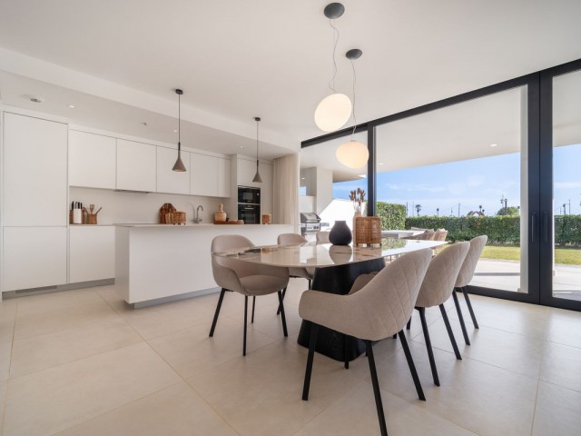 3 Bedrooms Apartment in Fuengirola