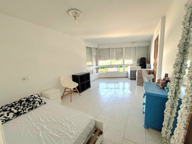 Apartment, Torremolinos, R5167495