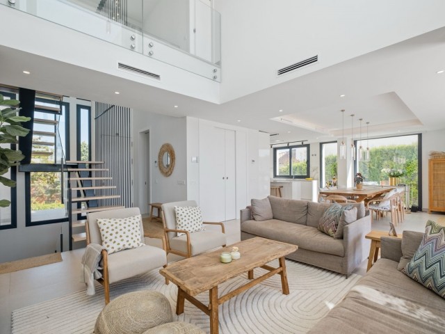 4 Slaapkamer Villa in Riviera del Sol