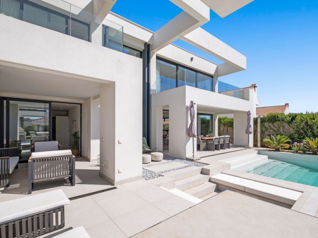 4 Slaapkamer Villa in Riviera del Sol