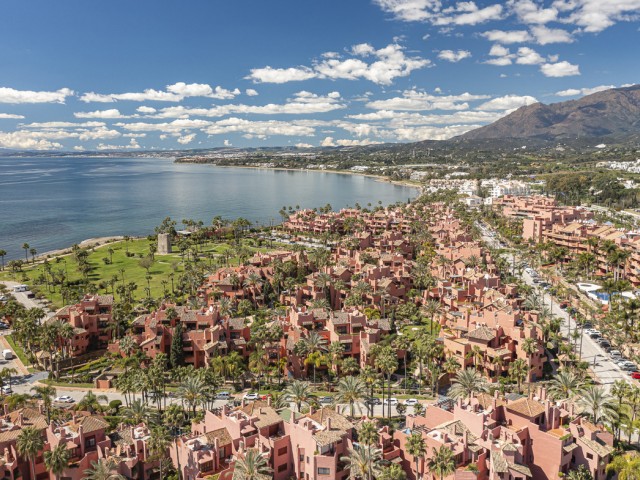3 Makuuhuoneen Huoneisto Estepona