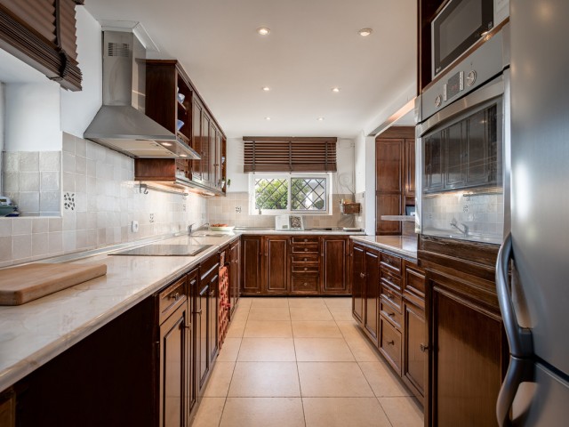 4 Soveroms Villa i Nueva Andalucía