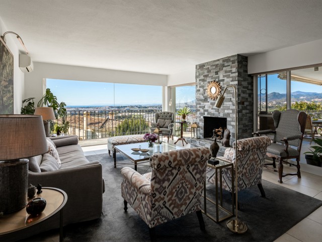 4 Soveroms Villa i Nueva Andalucía