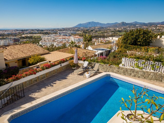 4 Soveroms Villa i Nueva Andalucía