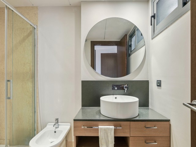 2 Bedrooms Apartment in Benahavís