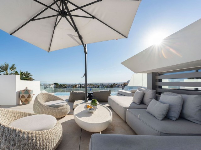 4 Soveroms Villa i Nueva Andalucía