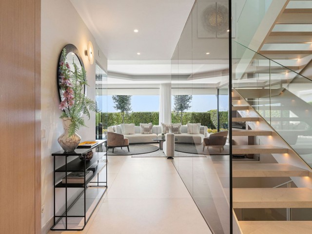 4 Soveroms Villa i Nueva Andalucía