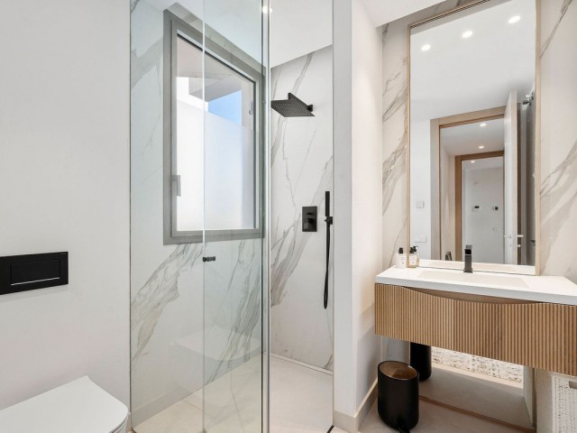 4 Soveroms Villa i Nueva Andalucía