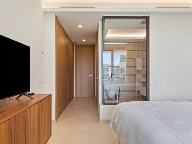 3 Bedrooms Apartment in Benahavís