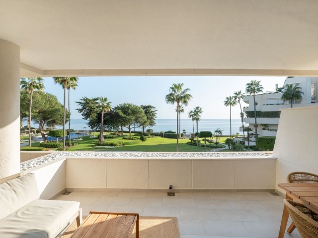 2 Makuuhuoneen Huoneisto Estepona