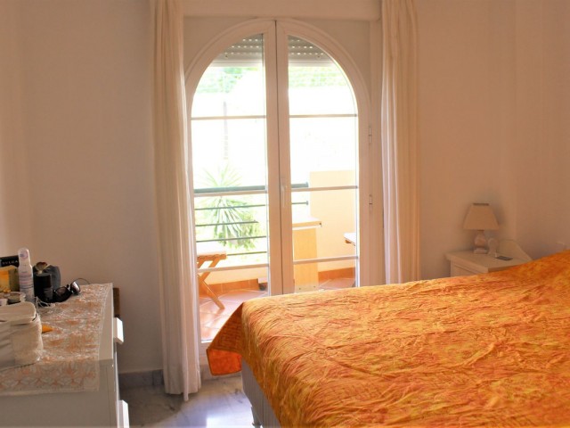 Apartamento con 2 Dormitorios  en Nueva Andalucía