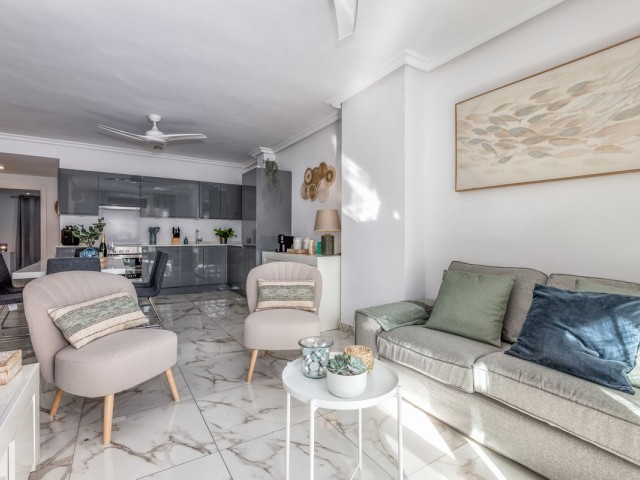 Apartamento con 3 Dormitorios  en Nueva Andalucía