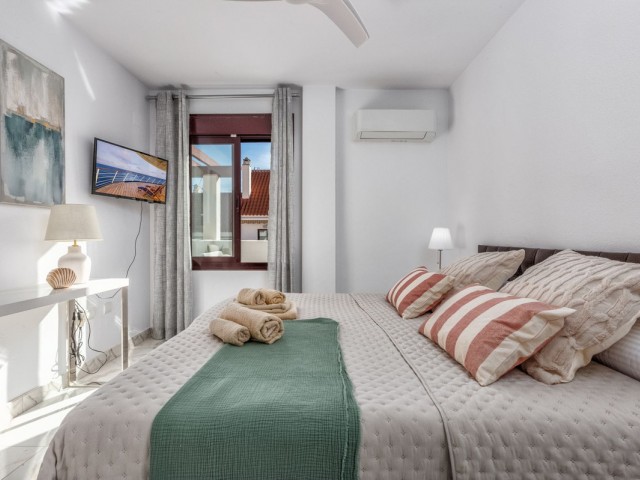 Apartamento con 3 Dormitorios  en Nueva Andalucía