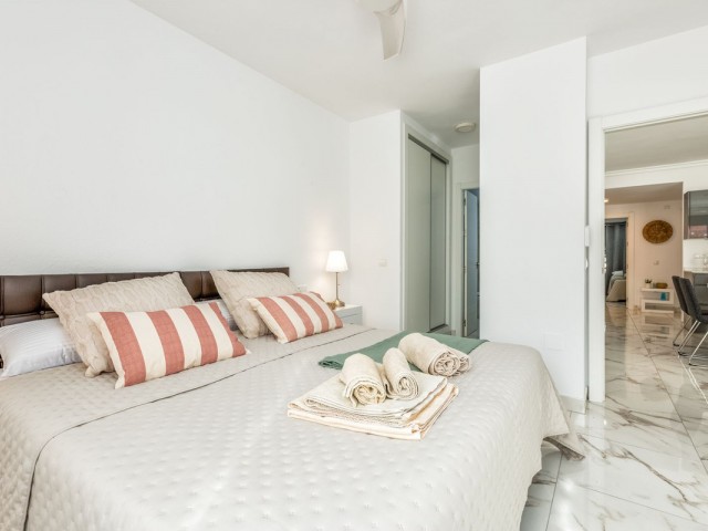 Apartamento con 3 Dormitorios  en Nueva Andalucía