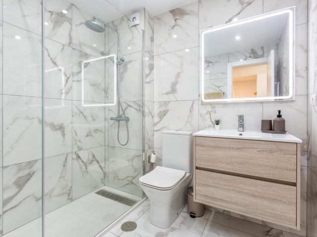 Apartamento con 3 Dormitorios  en Nueva Andalucía