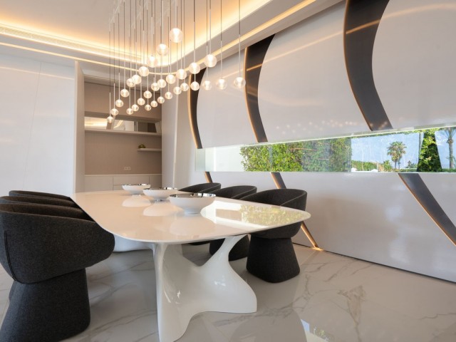 6 Slaapkamer Villa in Los Monteros