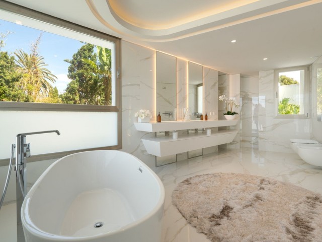 6 Slaapkamer Villa in Los Monteros
