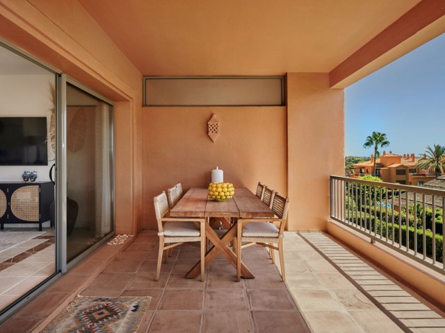 2 Bedrooms Apartment in El Paraiso