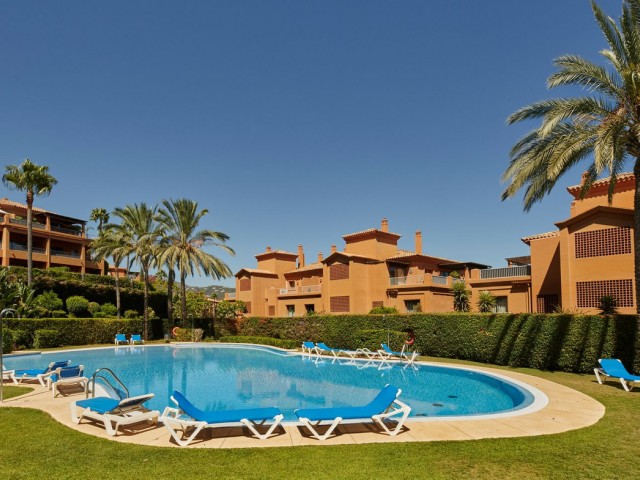 2 Bedrooms Apartment in El Paraiso