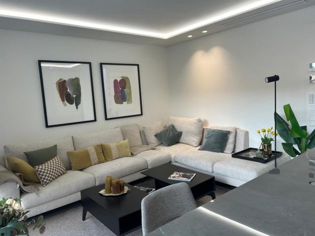 4 Bedrooms Apartment in Marbella