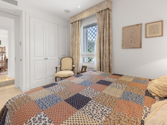 Villa con 4 Dormitorios  en Sotogrande Costa